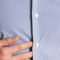 CAMICIA CLASSICA A RIGHE BIANCO E BLU SLIM In cotone popeline