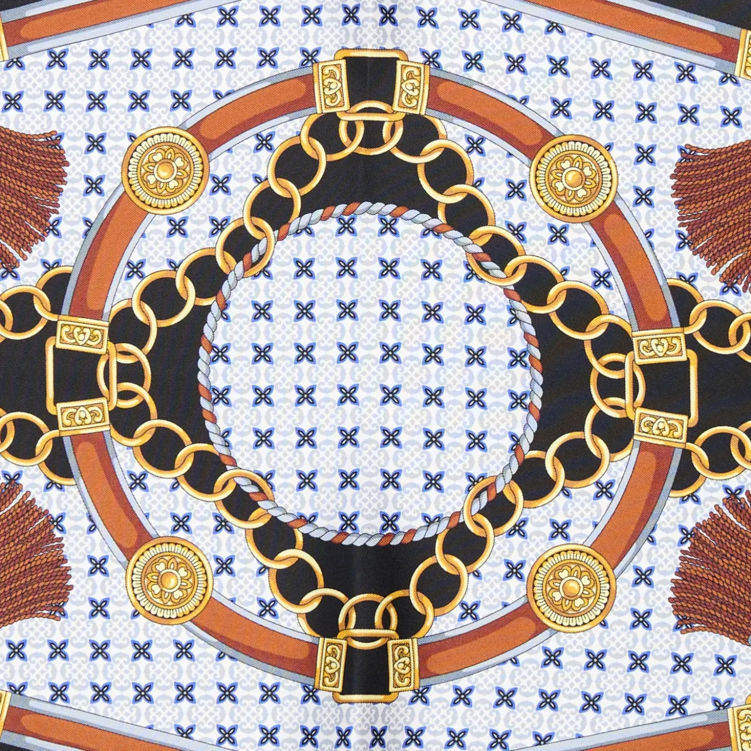 FOULARD ROMBO IN SETA NERO Collezione lucky charm