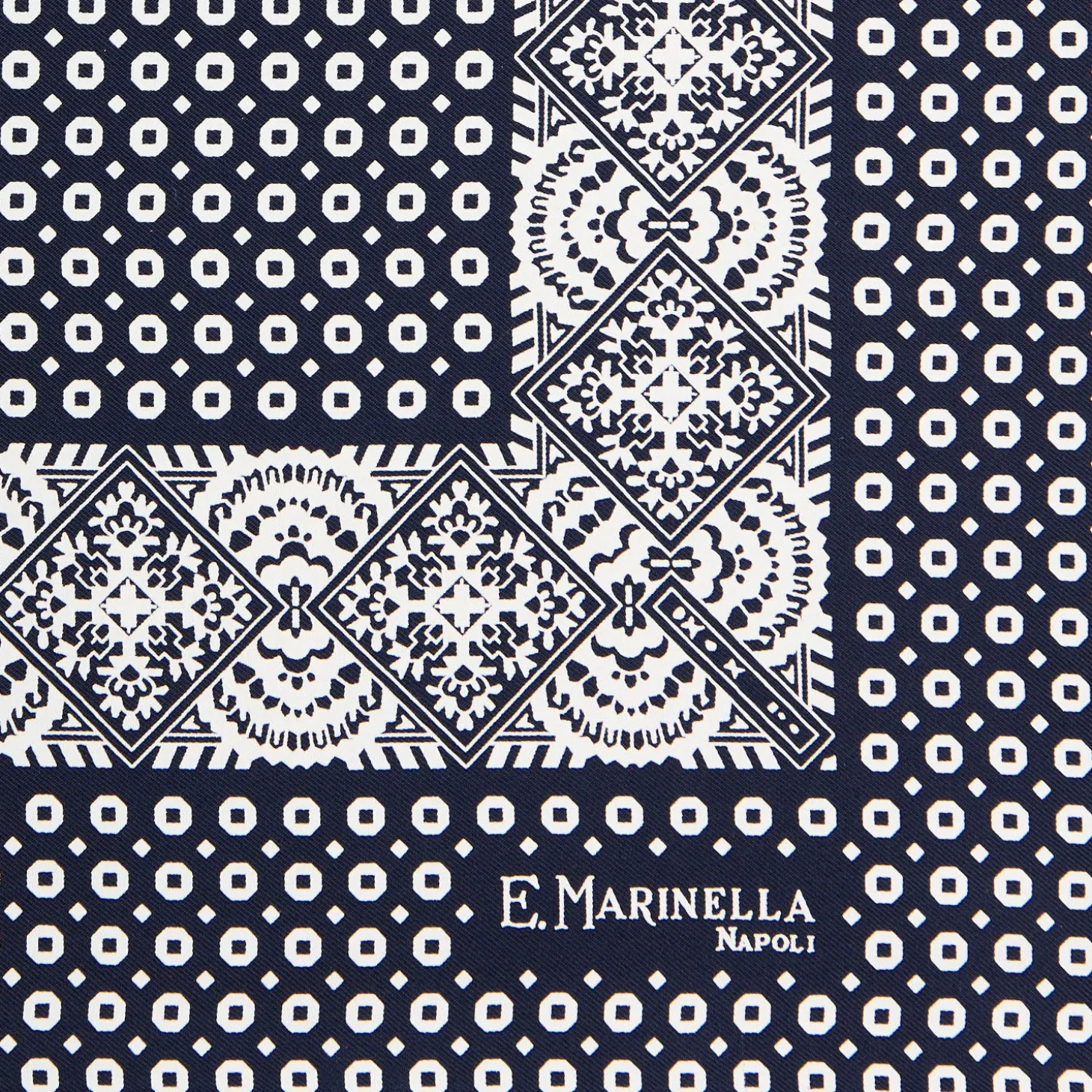 POCHETTE DA TASCHINO IN SETA STAMPATA A MANO BLU SCURO Microfantasia fiore