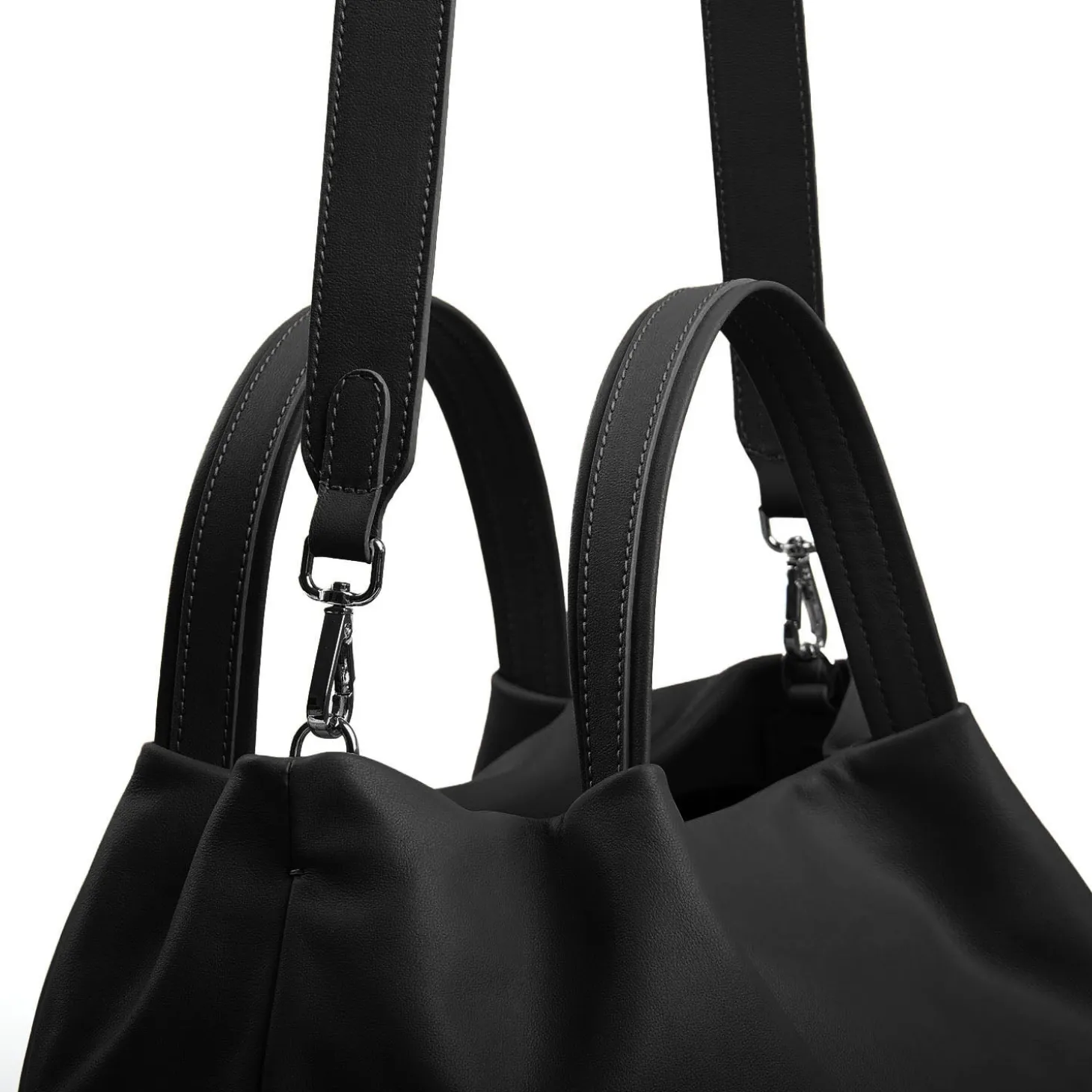 SOFT BAG NERA In pelle liscia